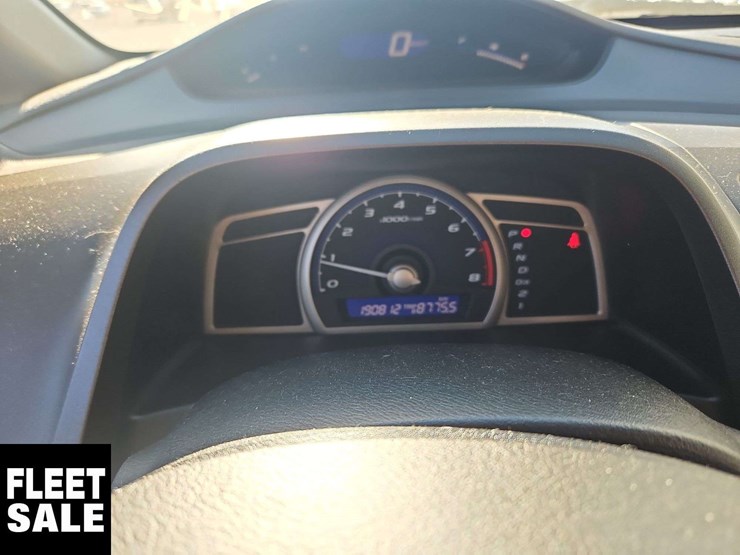 2009-honda-civic-dx-g-4dr-sedan-image-15