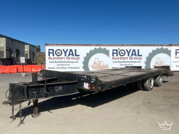 flatbed-trailer-24ft-image-1