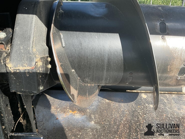 2013-mac-don-fd75s-image-10