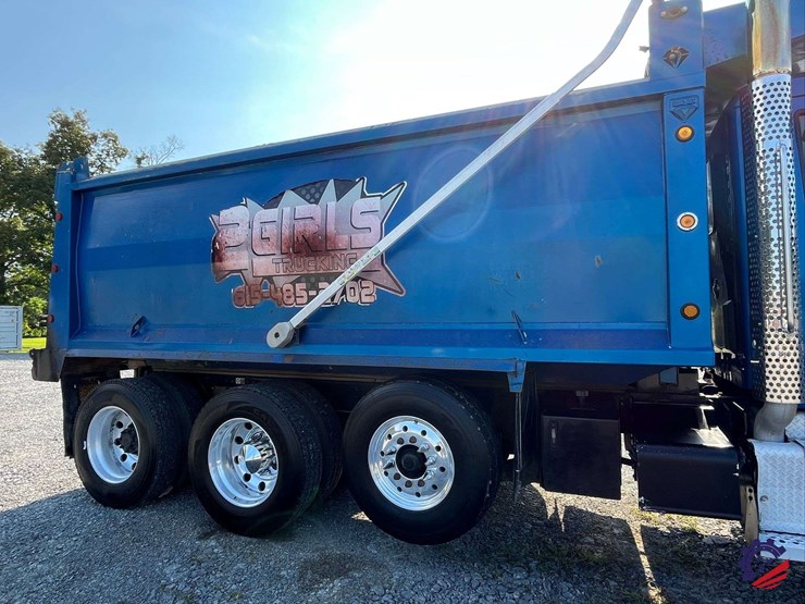 2016-kenworth-t880-image-45