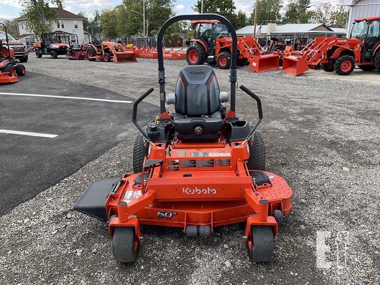 2023-kubota-z726x-image-8