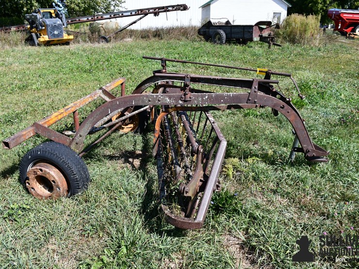 new-holland-55-image-4