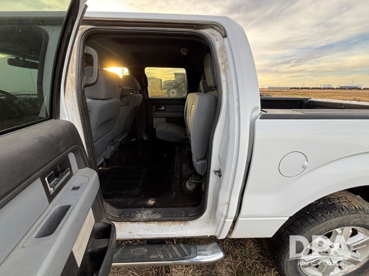 2014-ford-f150-xlt-image-60