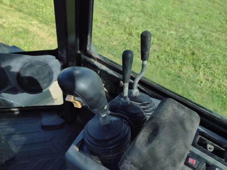 caterpillar-it14g2-image-8