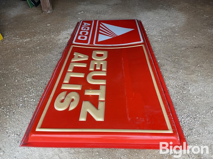 agco-deutz-allis-plastic-sign-image-6