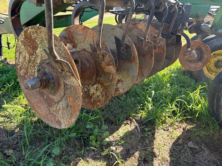 john-deere-635-image-12