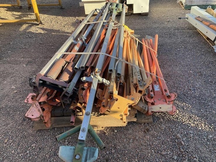 construction-sign-stands-image-5