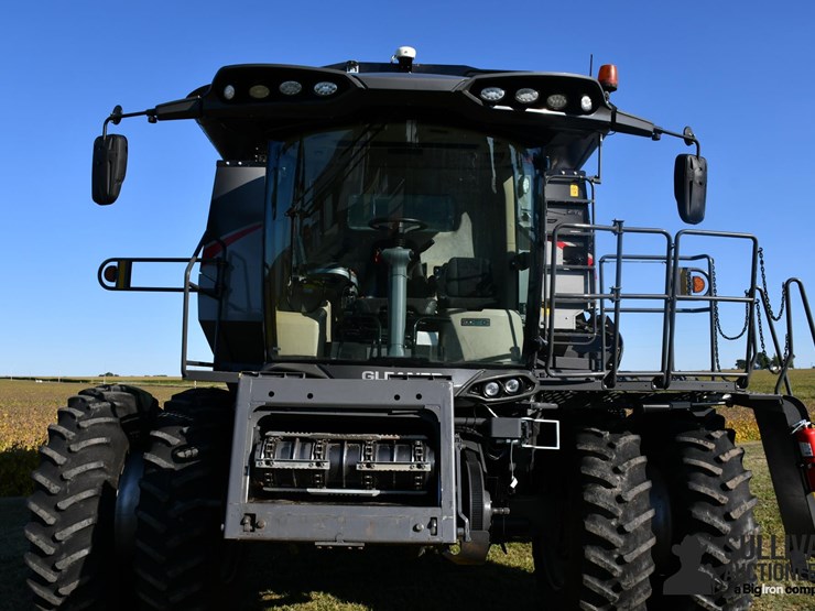 2020-gleaner-s97-image-10