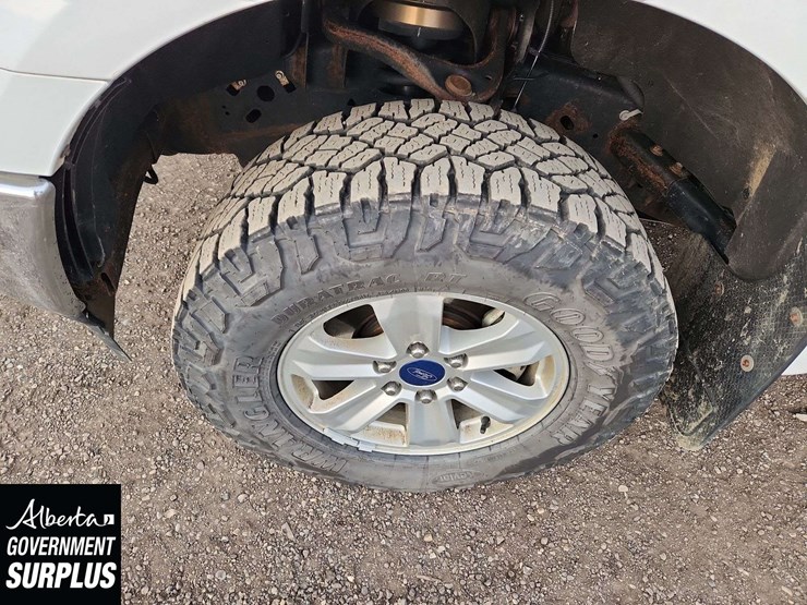 2019-ford-6.5-ft-image-31