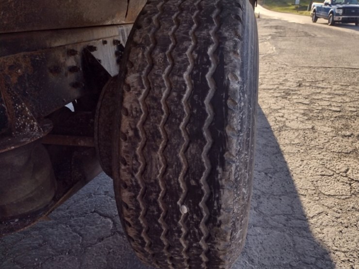 97-ford-tri-axle-dump-truck^title^-(qea-4034)-image-25