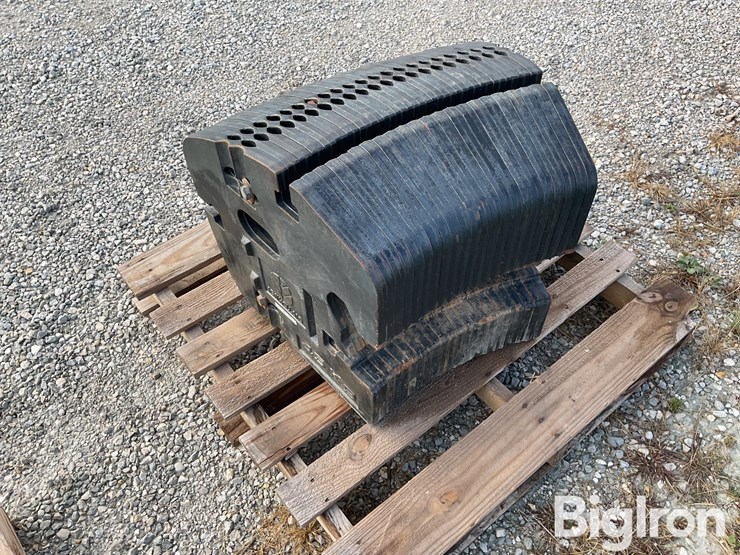 new-holland-t7-series-weights-image-7