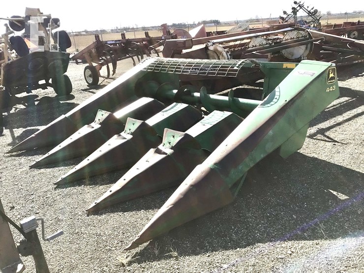 john-deere-443-image-3