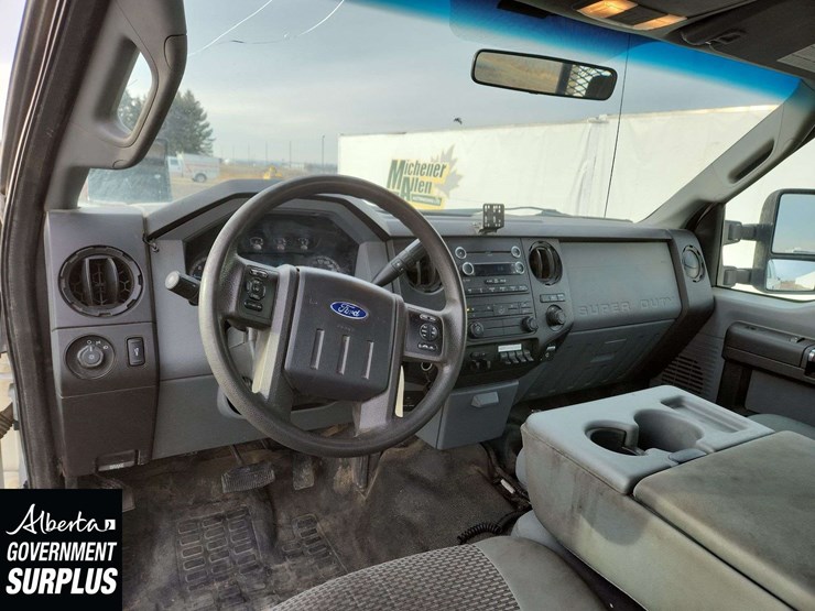 2011-ford-f250-image-15