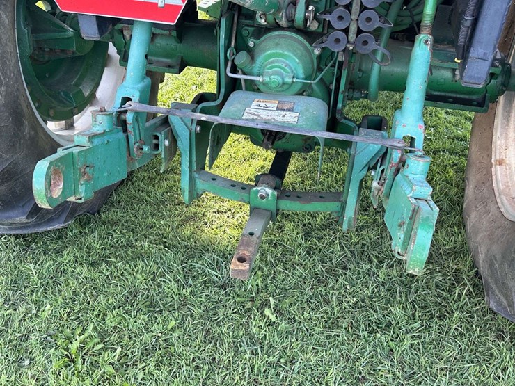 white-american-80-image-24