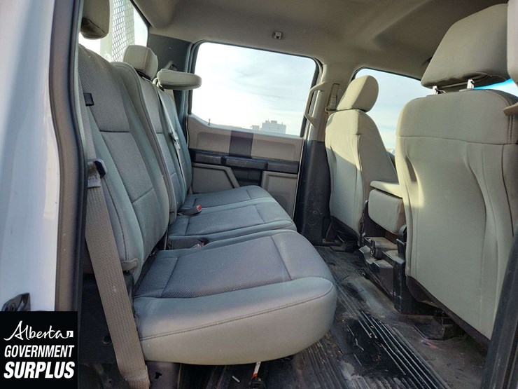 2017-ford-f350-image-19