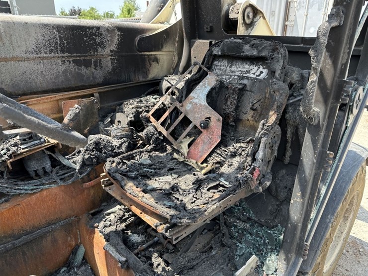 2003-ingersoll-rand-vr518-image-12