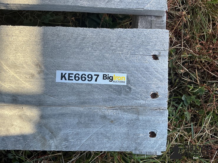 michelin-11r22.5-tires-on-10-bolt-rims-image-10