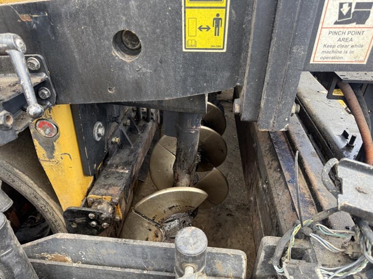 caterpillar-ap-1055f-image-19