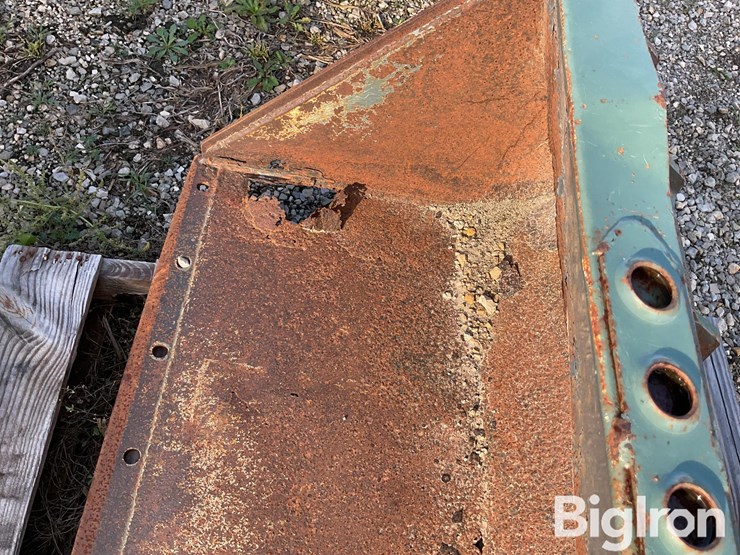 material-bucket-image-9