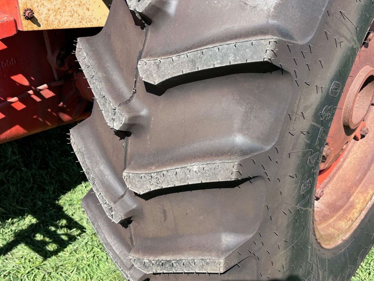 j-i-case-730-image-19