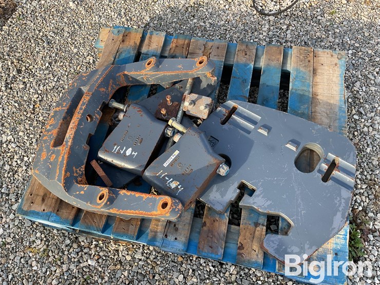 new-holland-genesis-series-weight-bracket-image-2