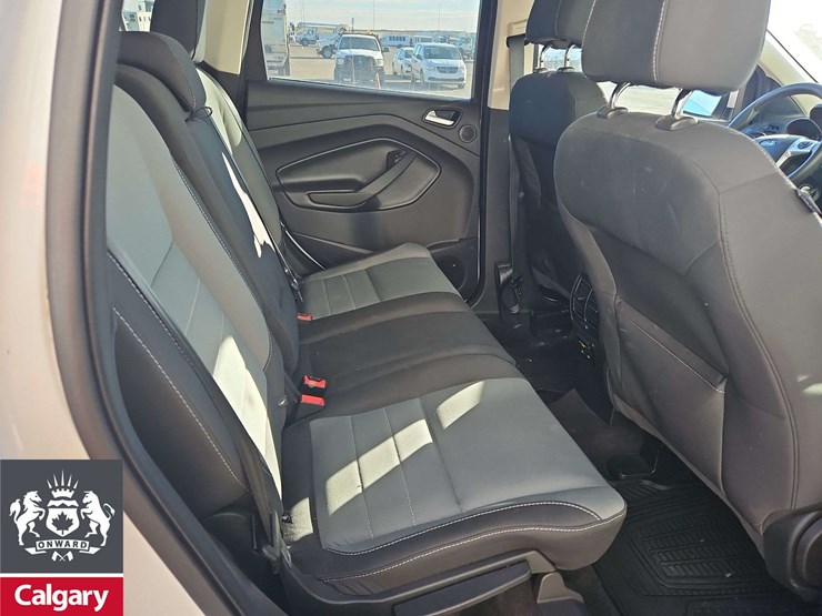 2016-ford-escape-image-12