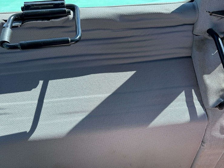 white-american-80-image-51