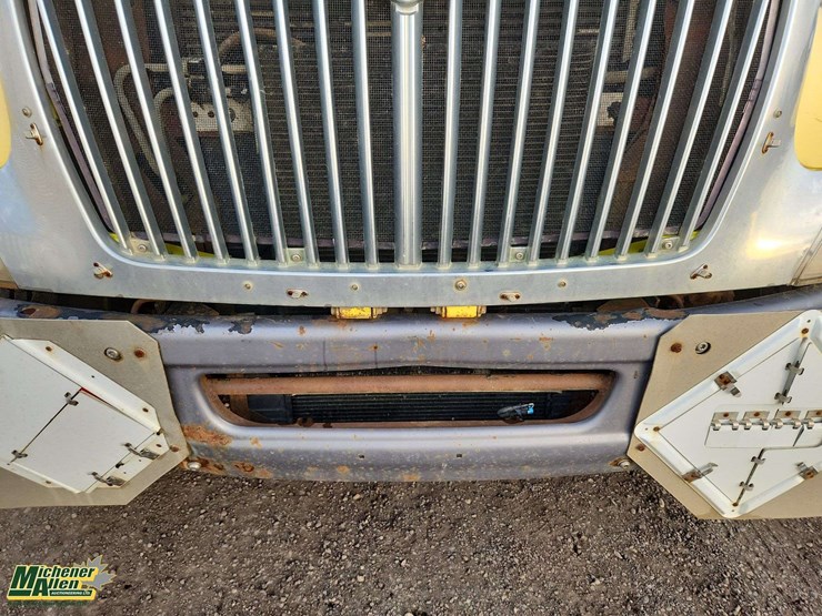 2006-international-durastar-4200-image-29