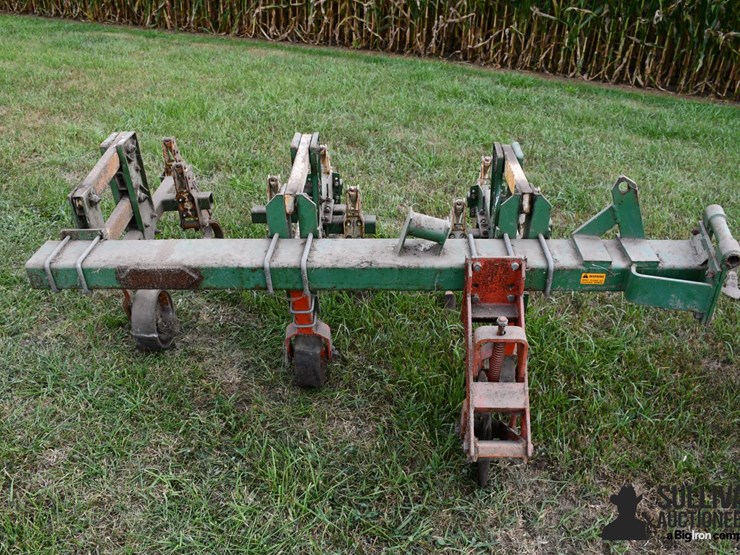 12r30-cultivator-image-17