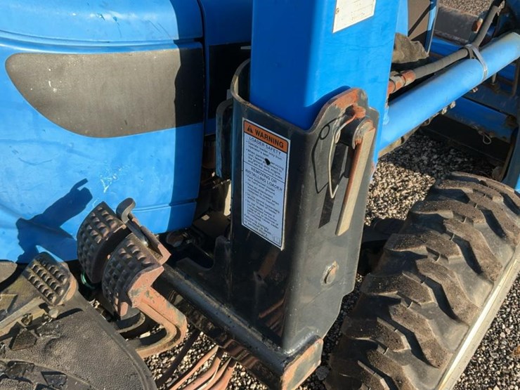 new-holland-tc29da-image-33