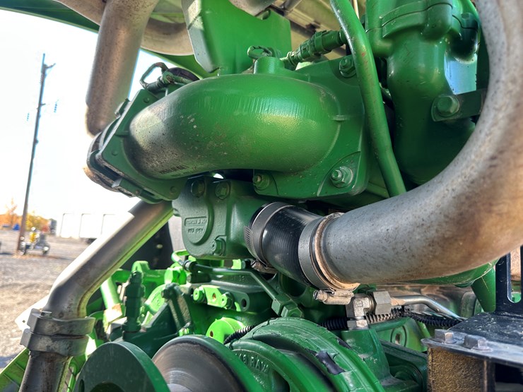 #32570-•-2012-john-deere-9360r-4x4-articulating-tractor-1rw9360rkep011018-image-56