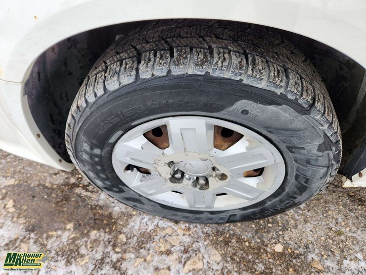 2013-dodge-grand-caravan-se-image-14