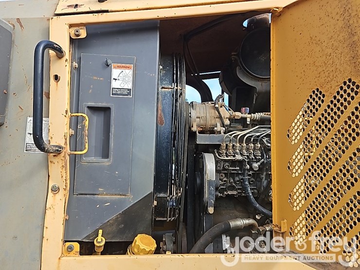 2002-volvo-g720-vhp-image-22