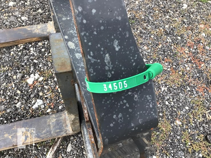 titan-attachments-forks-image-7