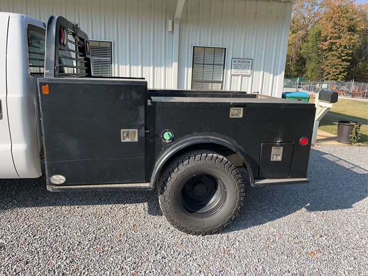 2012-ford-f350-image-9