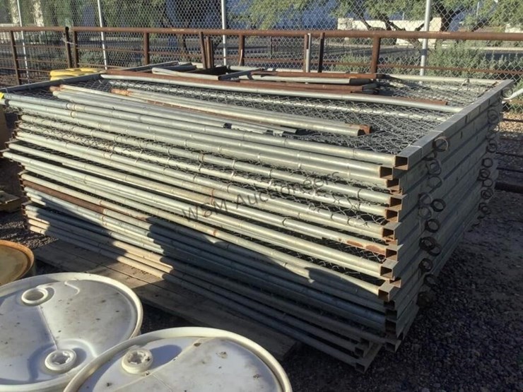 (24)-temporary-site-fencing-panels-image-1