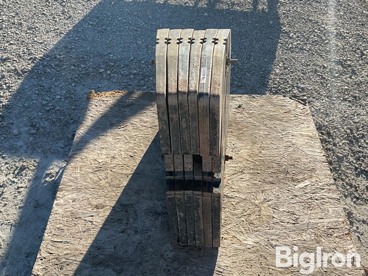 new-holland-t-8-series-weights-image-8