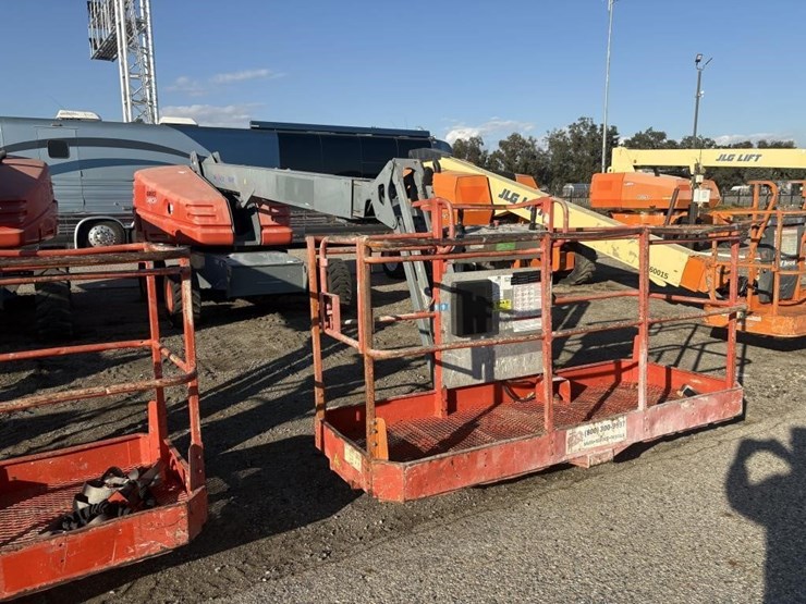 2012-skyjack-sj45t-image-3