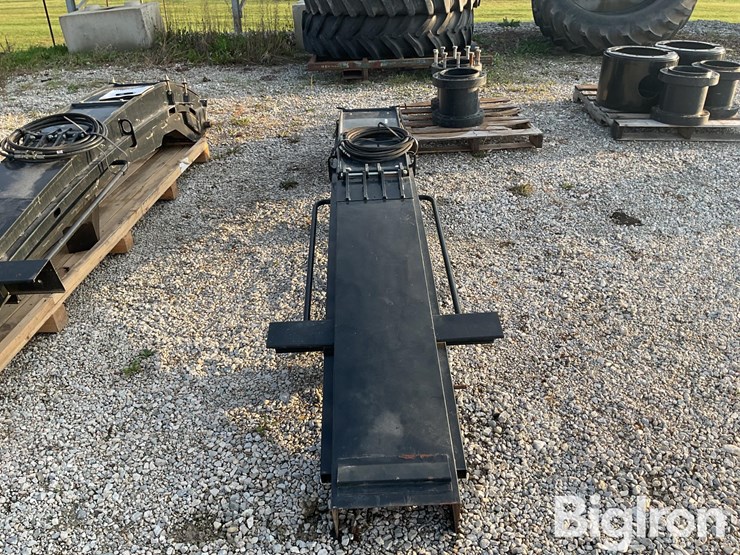 new-holland-fr-forage-chopper-image-4