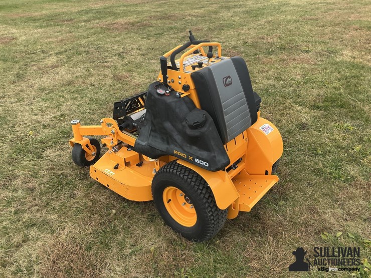 2021-cub-cadet-pro-x600-stand-on-36”-lawn-mower-image-7