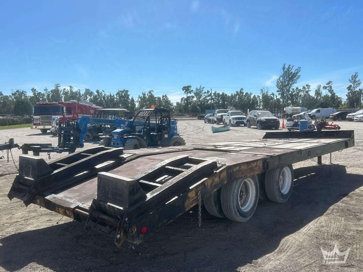 flatbed-trailer-24ft-image-3