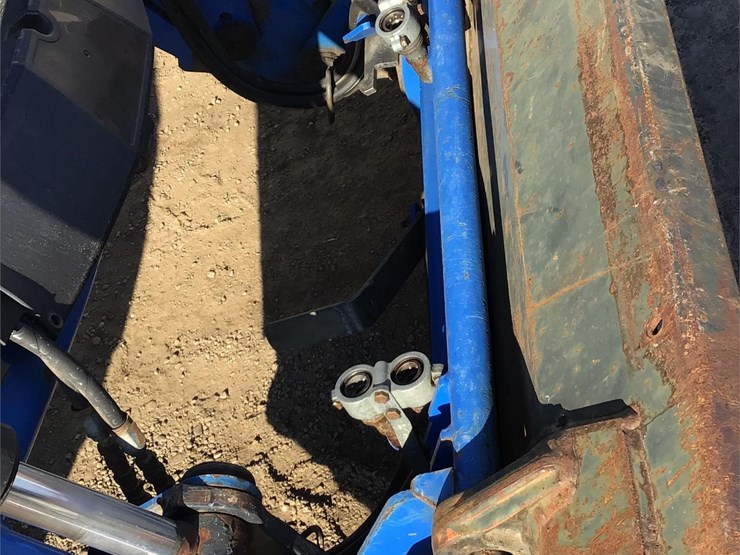 new-holland-t5040-image-12