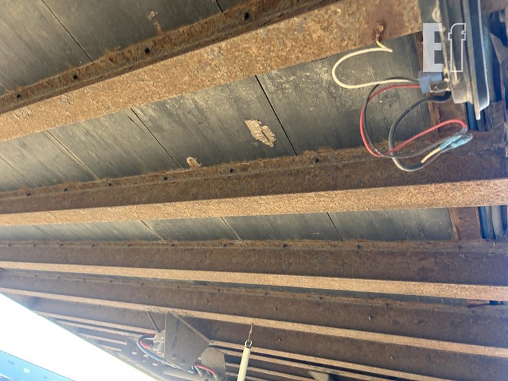 2011-strick-trailer-image-17