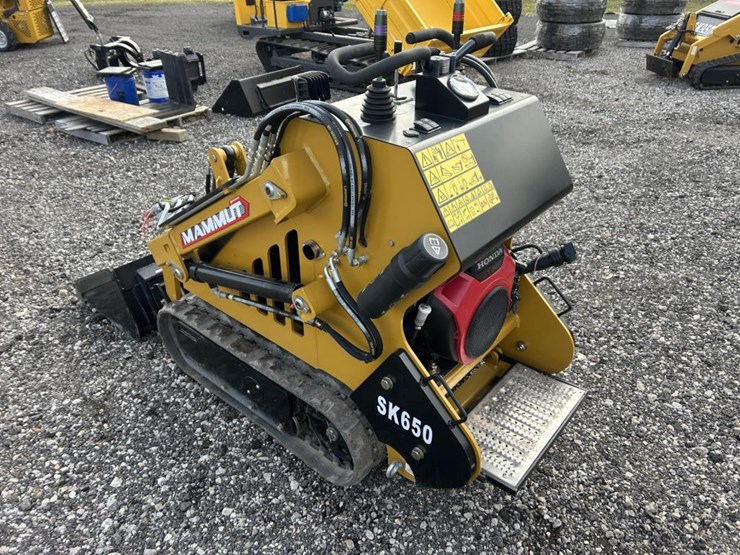 #2712-•-demo-2024-mammut-sk650-tracked-skid-steer-image-3