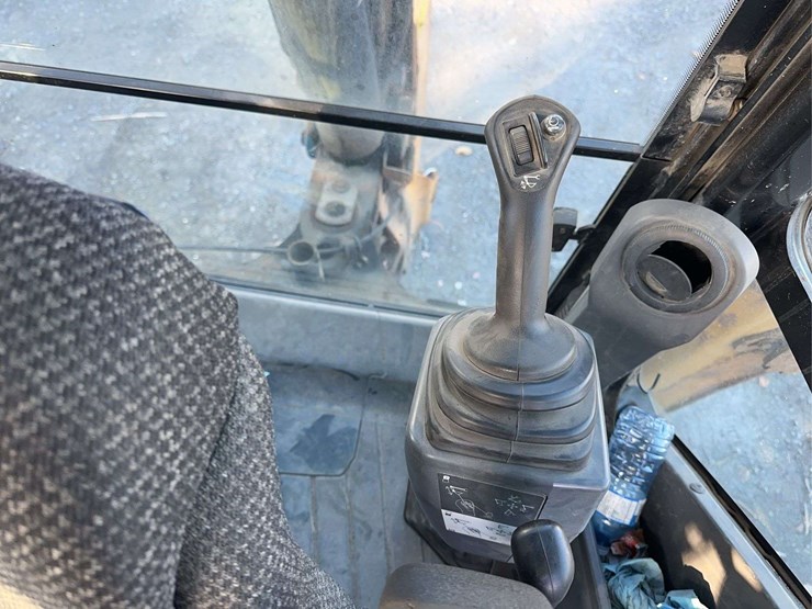 caterpillar-430f2-it-image-27