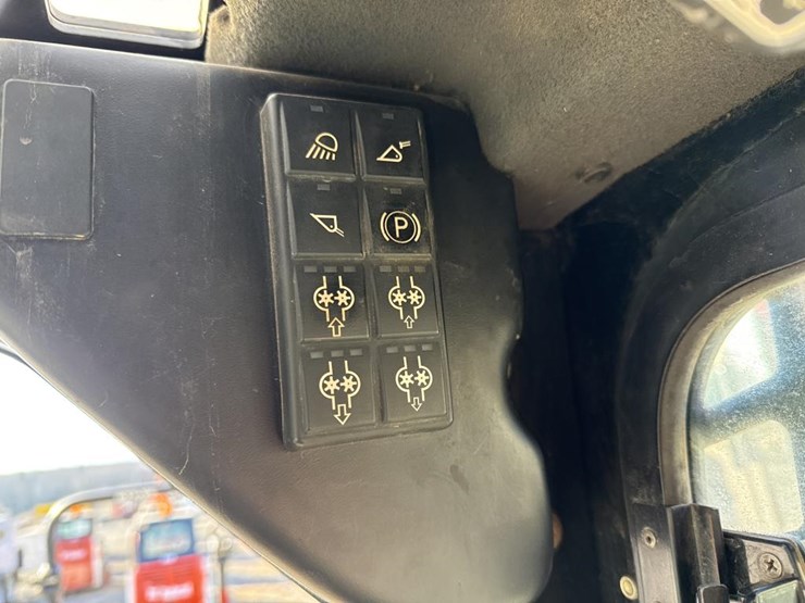 2014-terex-pt110f-image-42