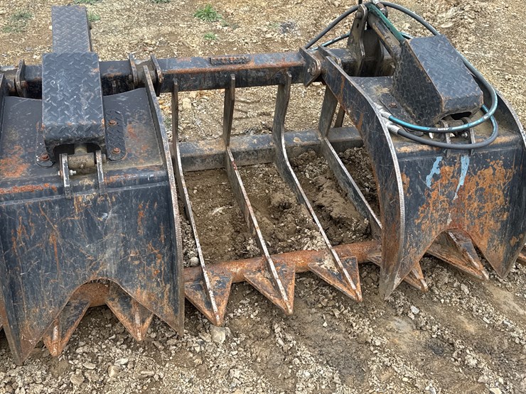 #1118-•-heavy-duty-double-cylinder-skid-steer-gravel-image-1