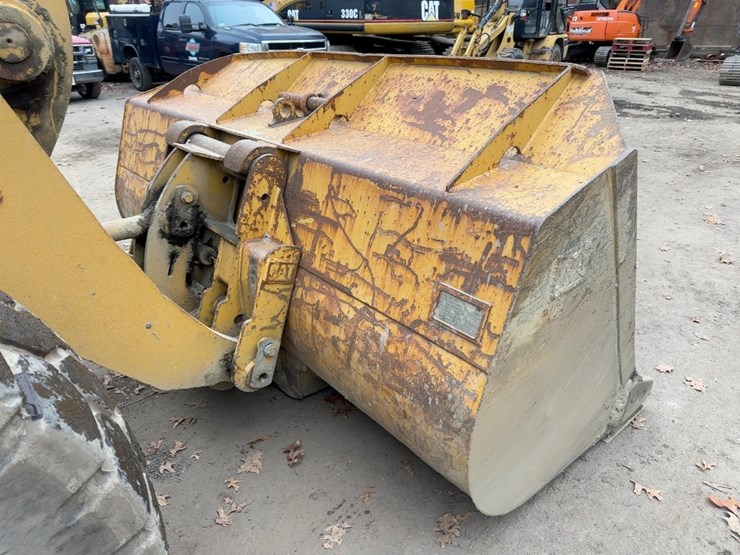 2008-caterpillar-938h-image-11