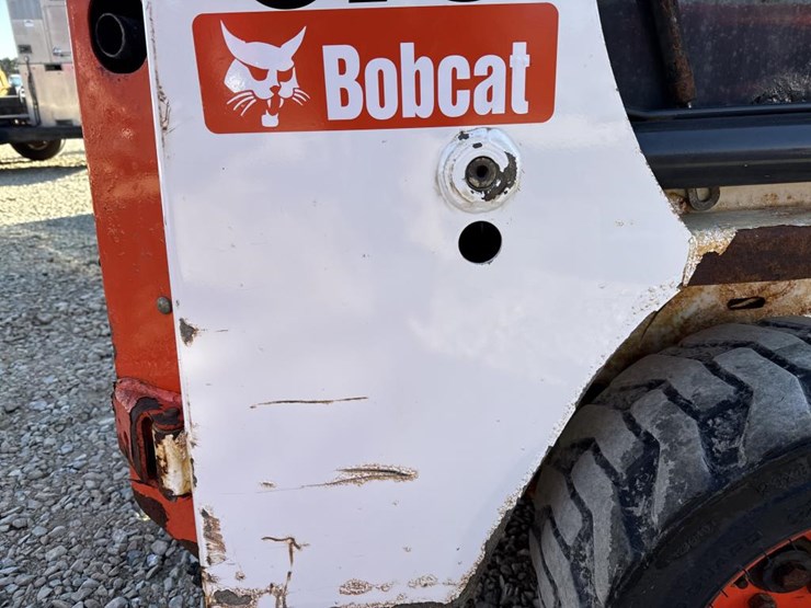 2015-bobcat-s70-image-21