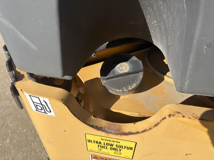 #1341-•-2013-volvo-dd110-roller-image-49